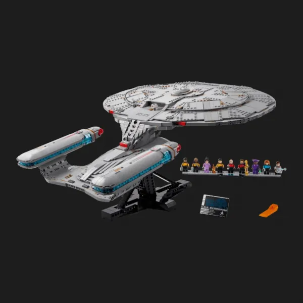 Конструктор LEGO Icons Star Trek: U.S.S. Enterprise NCC-1701-D (10356)
