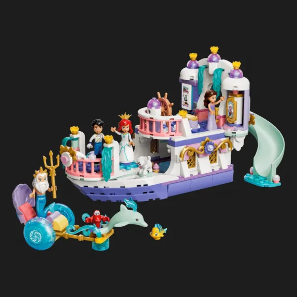 Конструктор LEGO Disney Princess Королівський весільний човен Аріель (43299)