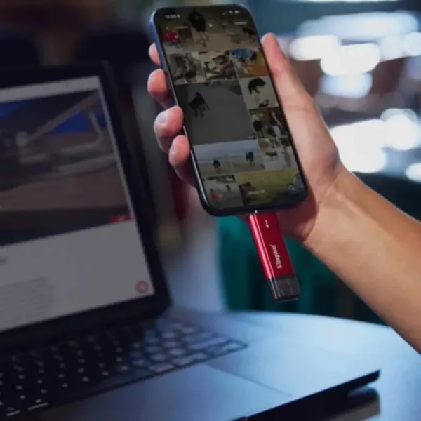 Зовнішній SSD-накопичувач Kingston Dual Portable 2TB (Red/Black)