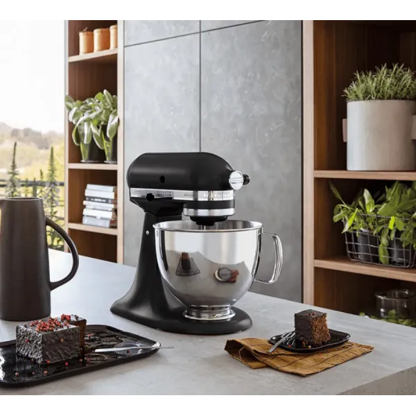 Планетарний міксер KitchenAid Artisan 4,8 л (Black Matte)