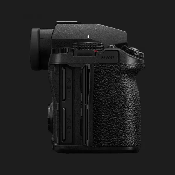 Цифровий фотоапарат Panasonic Lumix DC-G9 II Body (DC-G9M2EE) (Standard)